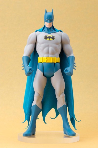 DC Comics - Batman Classic Costume ArtFX